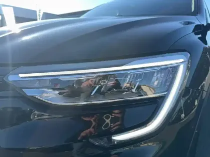 Photo 7 Renault Arkana  E-Tech hybride 145 - 22