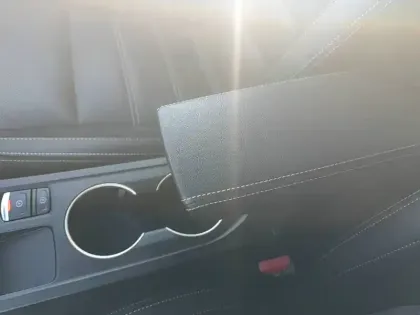 Photo 40 Renault Arkana  E-Tech hybride 145 - 22