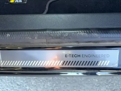 Photo 26 Renault Arkana  E-Tech hybride 145 - 22