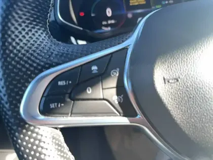 Photo 46 Renault Arkana  E-Tech hybride 145 - 22