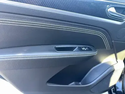 Photo 24 Renault Arkana  E-Tech hybride 145 - 22