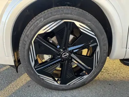 Photo 8 Nissan Qashqai  Hybrid e-Power Gen3 205 ch