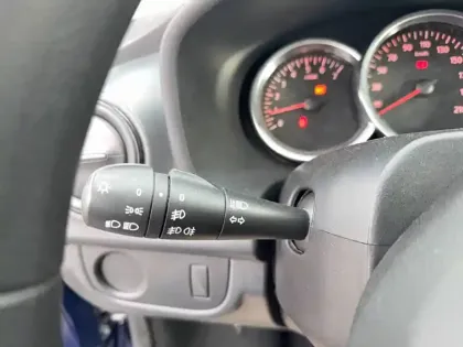 Photo 99 Dacia Sandero  ECO-G 100