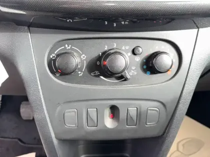 Photo 17 Dacia Sandero  ECO-G 100