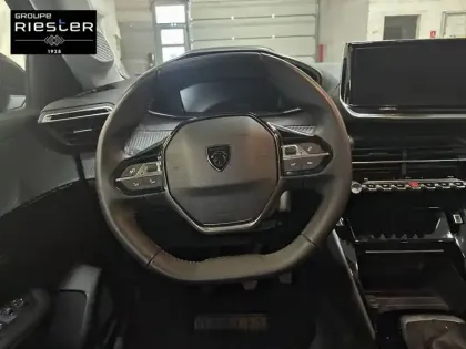 Photo 8 Peugeot 208  PureTech 100 S&S BVM6