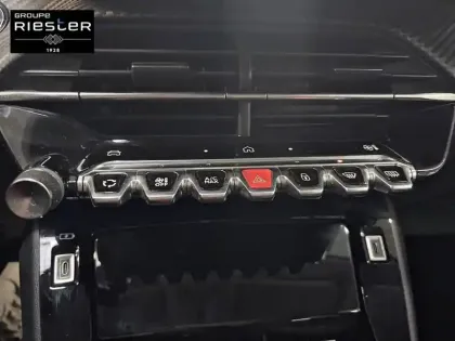 Photo 14 Peugeot 208  PureTech 100 S&S BVM6