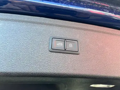 Photo 20 Audi Q5  40 TDI 204 S tronic 7 Quattro