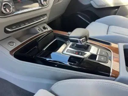 Photo 22 Audi Q5  40 TDI 204 S tronic 7 Quattro