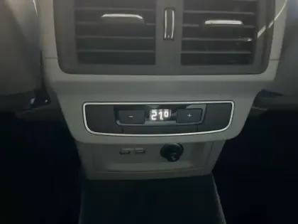 Photo 31 Audi Q5  40 TDI 204 S tronic 7 Quattro