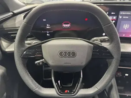 Photo 18 Audi Q5  Sportback TFSI 204 ch Hybride S tronic 7 Quattro