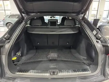 Photo 11 Audi Q5  Sportback TFSI 204 ch Hybride S tronic 7 Quattro