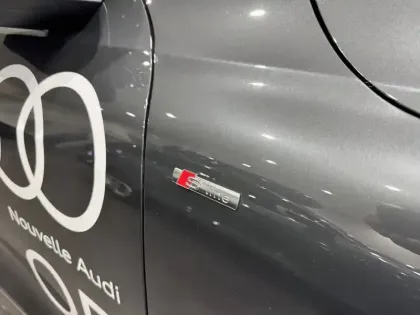 Photo 7 Audi Q5  Sportback TFSI 204 ch Hybride S tronic 7 Quattro