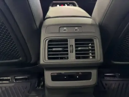 Photo 24 Audi Q5  Sportback TFSI 204 ch Hybride S tronic 7 Quattro