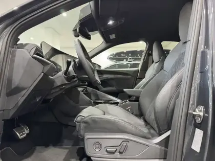 Photo 15 Audi Q5  Sportback TFSI 204 ch Hybride S tronic 7 Quattro