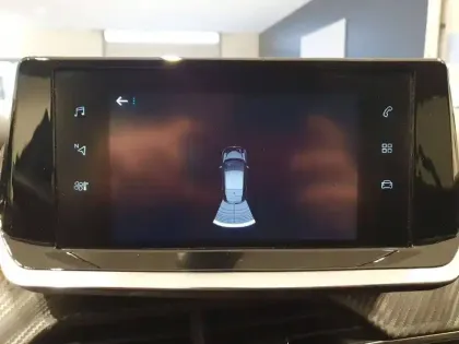 Photo 51 Peugeot 208  PureTech 100 S&S BVM6