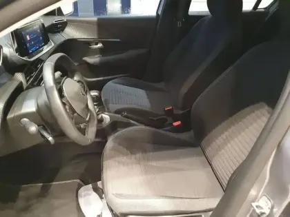 Photo 11 Peugeot 208  PureTech 100 S&S BVM6