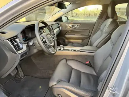 Photo 32 Volvo V60  B3 163 ch DCT 7