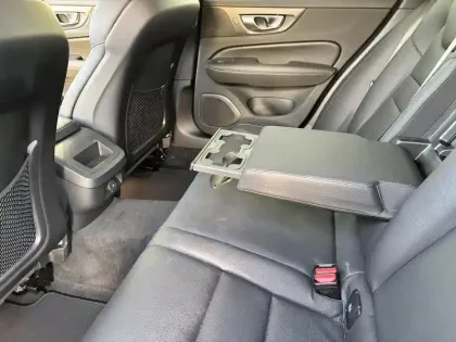 Photo 24 Volvo V60  B3 163 ch DCT 7