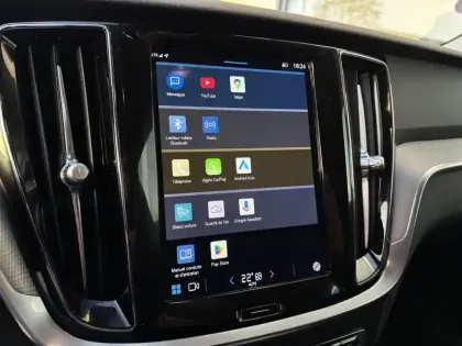 Photo 18 Volvo V60  B3 163 ch DCT 7