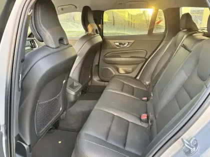 Photo 28 Volvo V60  B3 163 ch DCT 7