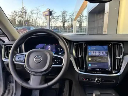 Photo 22 Volvo V60  B3 163 ch DCT 7