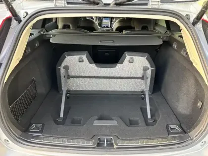 Photo 34 Volvo V60  B3 163 ch DCT 7