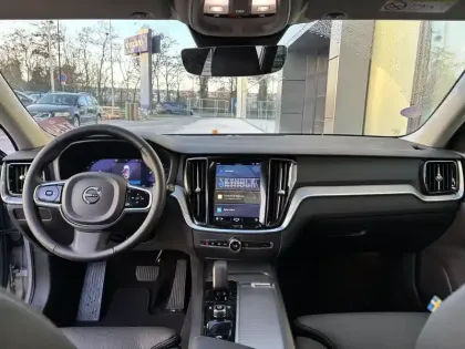 Photo 27 Volvo V60  B3 163 ch DCT 7