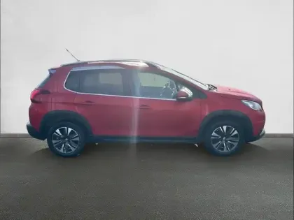 Photo 24 Peugeot 2008  1.2 PureTech 130ch S&S BVM6