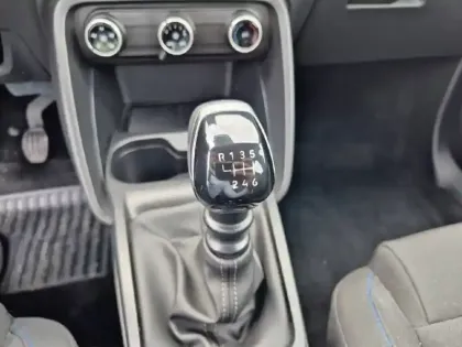 Photo 13 Citroën C3  Turbo 100 ch BVM6