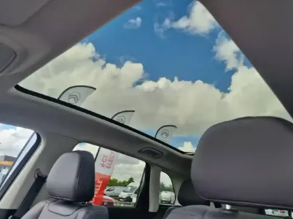 Photo 38 Leapmotor C10  REEV 28.4 kWh - 158 kW