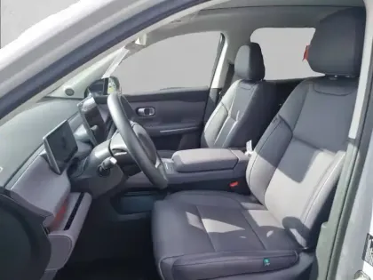 Photo 50 Leapmotor C10  REEV 28.4 kWh - 158 kW