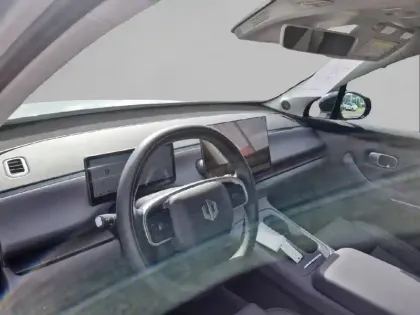 Photo 47 Leapmotor C10  REEV 28.4 kWh - 158 kW