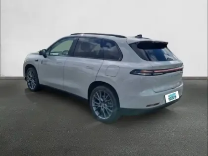 Photo 46 Leapmotor C10  REEV 28.4 kWh - 158 kW