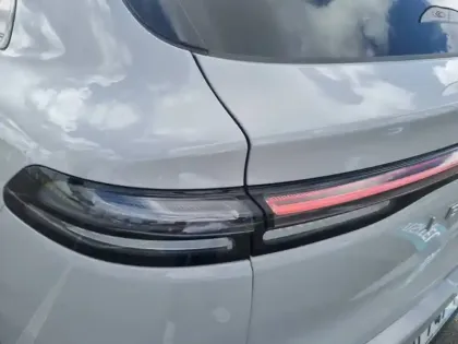 Photo 56 Leapmotor C10  REEV 28.4 kWh - 158 kW