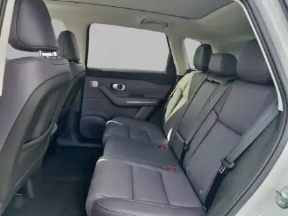 Photo 31 Leapmotor C10  REEV 28.4 kWh - 158 kW