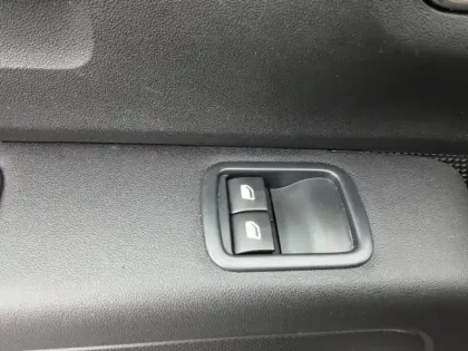 Photo 17 Citroën C3  PureTech 83 S&S BVM5