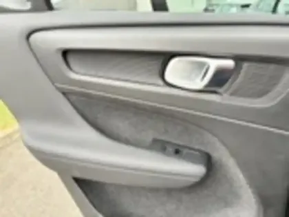 Photo 29 Volvo Xc40  B3 163 ch DCT7