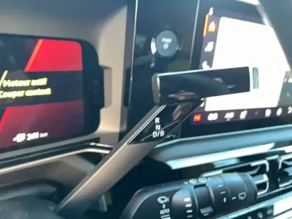 Photo 12 Renault 5 Renault  E-Tech Electrique 10 ch autonomie confort