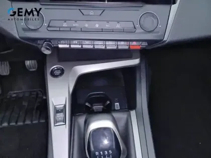 Photo 13 Peugeot 308  SW BlueHDi 130ch S&S BVM6