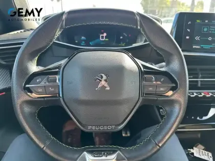 Photo 14 Peugeot 2008  Electrique 136 ch