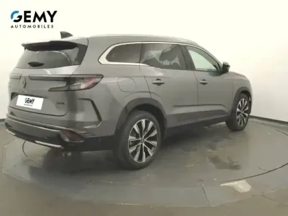 Photo 75 Renault Espace  E-Tech full hybrid 200 GSR2