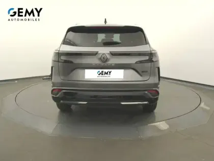 Photo 24 Renault Espace  E-Tech full hybrid 200 GSR2