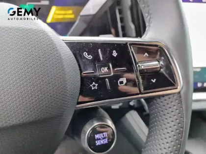 Photo 7 Renault Espace  E-Tech full hybrid 200 GSR2