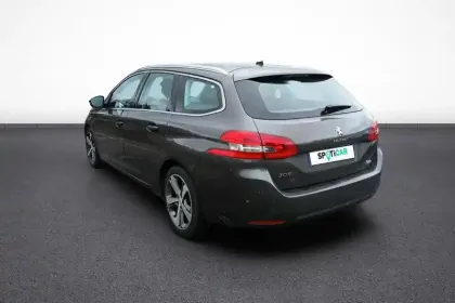 Photo 15 Peugeot 308  SW PureTech 130ch S&S BVM6