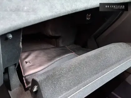 Photo 78 DS DS 7 DS7 Crossback Hybride E-Tense 225 EAT8