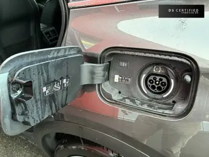 Photo 123 DS DS 7 DS7 Crossback Hybride E-Tense 225 EAT8