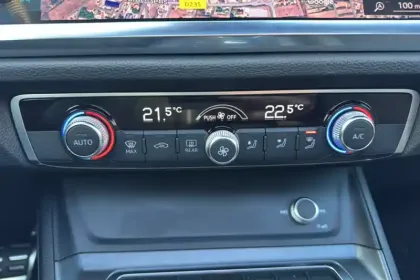 Photo 19 Audi Q3 Gén. II Ph1 NG S line 5