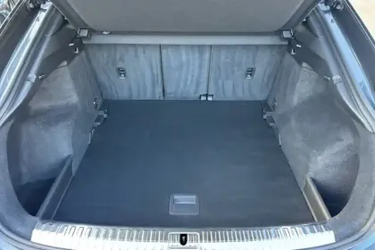 Photo 8 Audi Q3 Gén. II Ph1 NG S line 5