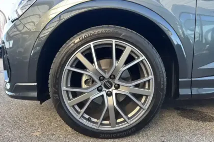 Photo 12 Audi Q3 Gén. II Ph1 NG S line 5