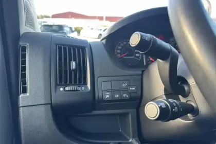 Photo 10 Peugeot Boxer  FGN TOLE 3.3 T L2H1 140 S&S BVM6